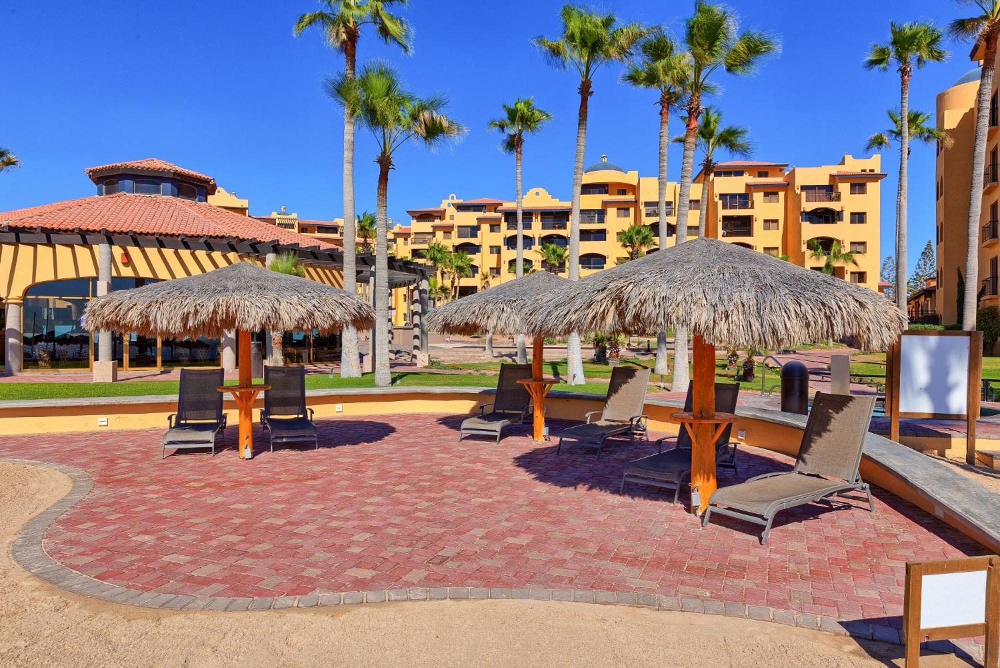 Right On The Beach! Ocean Front 2 Story Penthouse 푸에르토페나스코 외부 사진