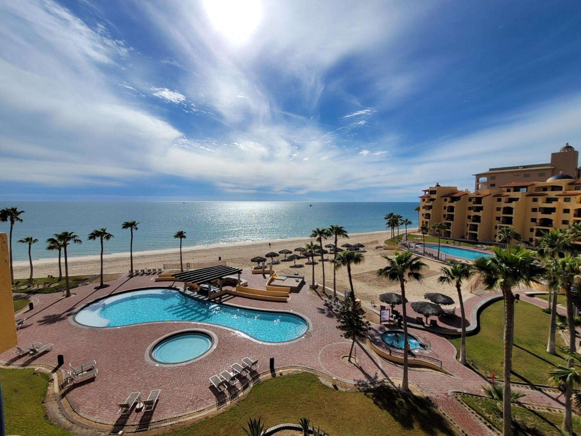 Right On The Beach! Ocean Front 2 Story Penthouse 푸에르토페나스코 외부 사진